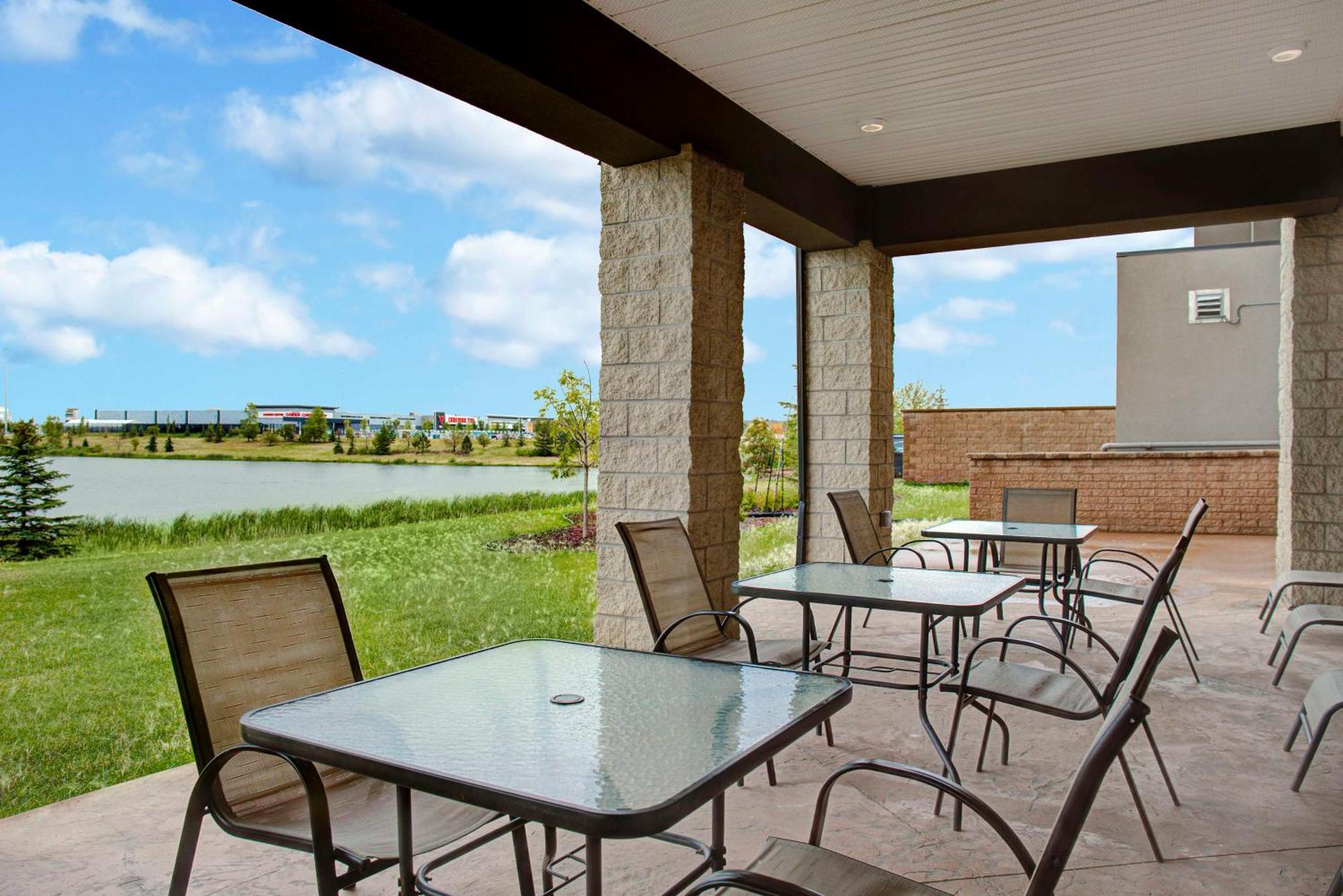 Hampton Inn By Hilton Edmonton/Sherwood Park Eksteriør bilde